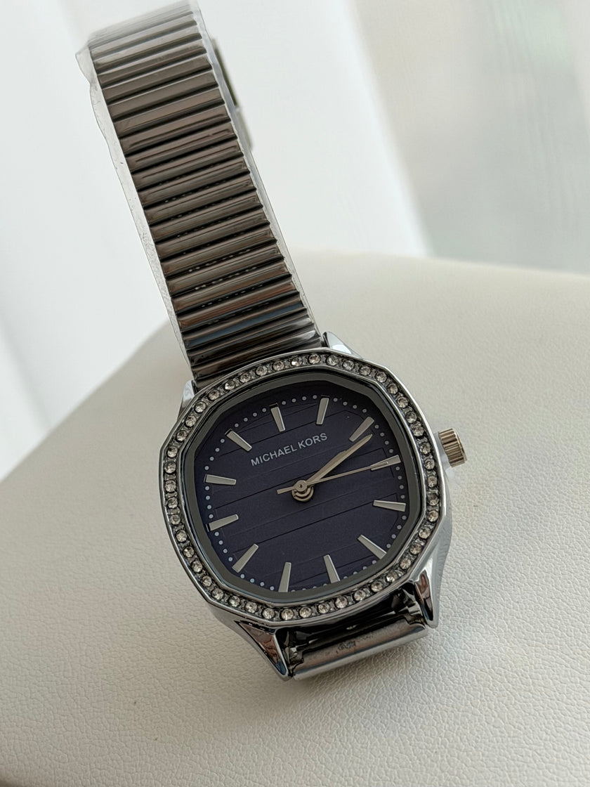RELOJ CLÁSICO
