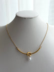 COLLAR NUDO