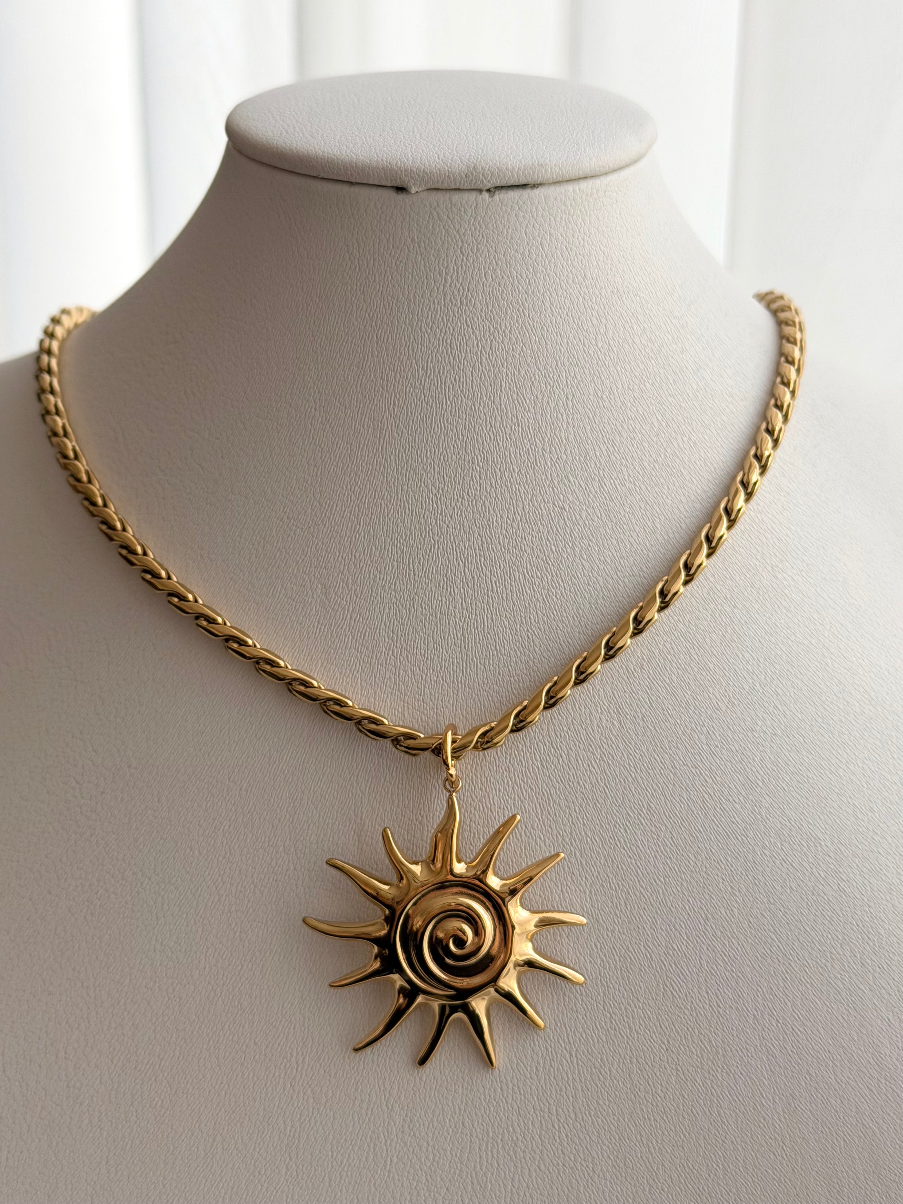 COLLAR SOL