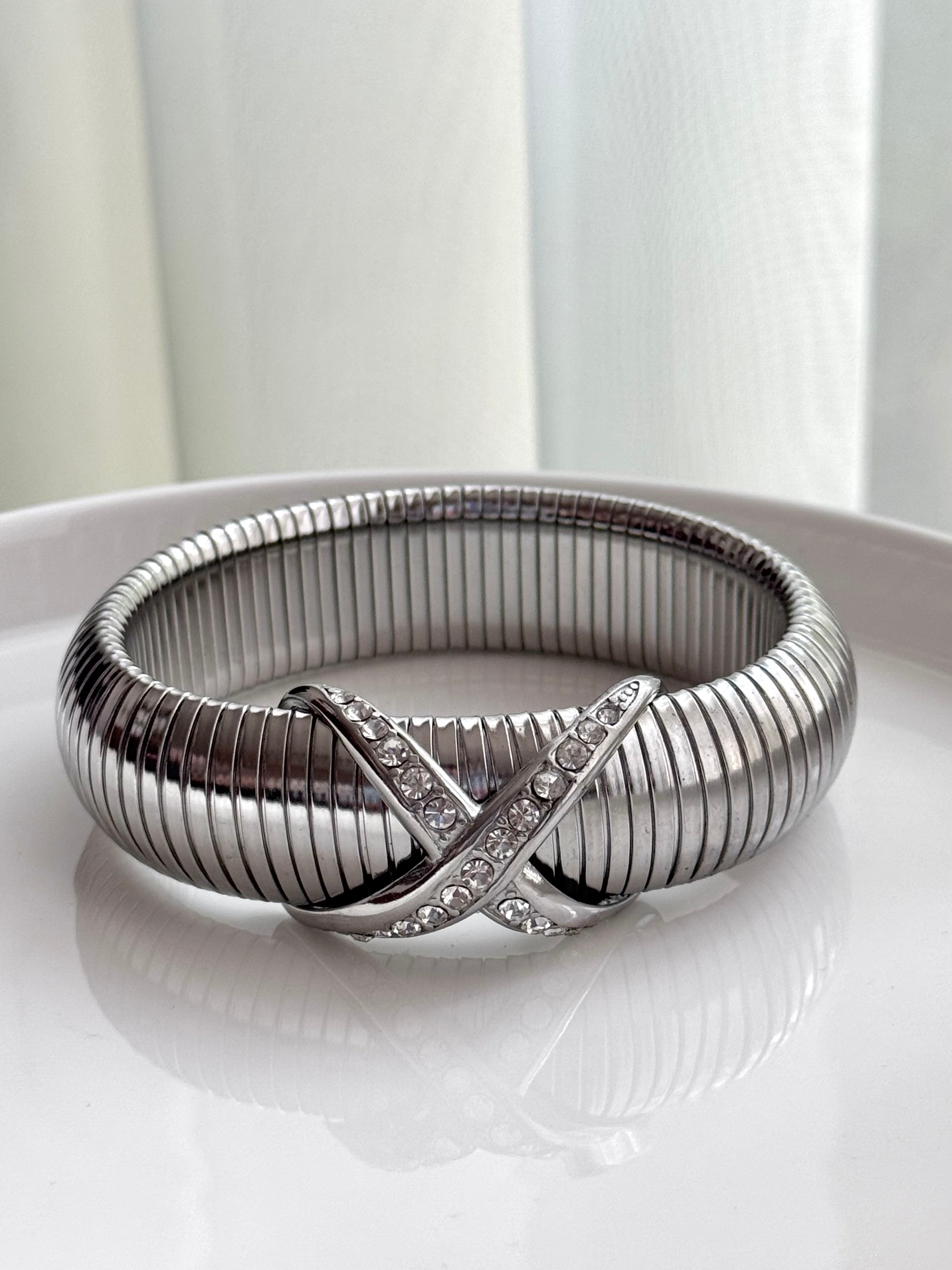 PULSERA GRUESA CRUZ CRISTALES