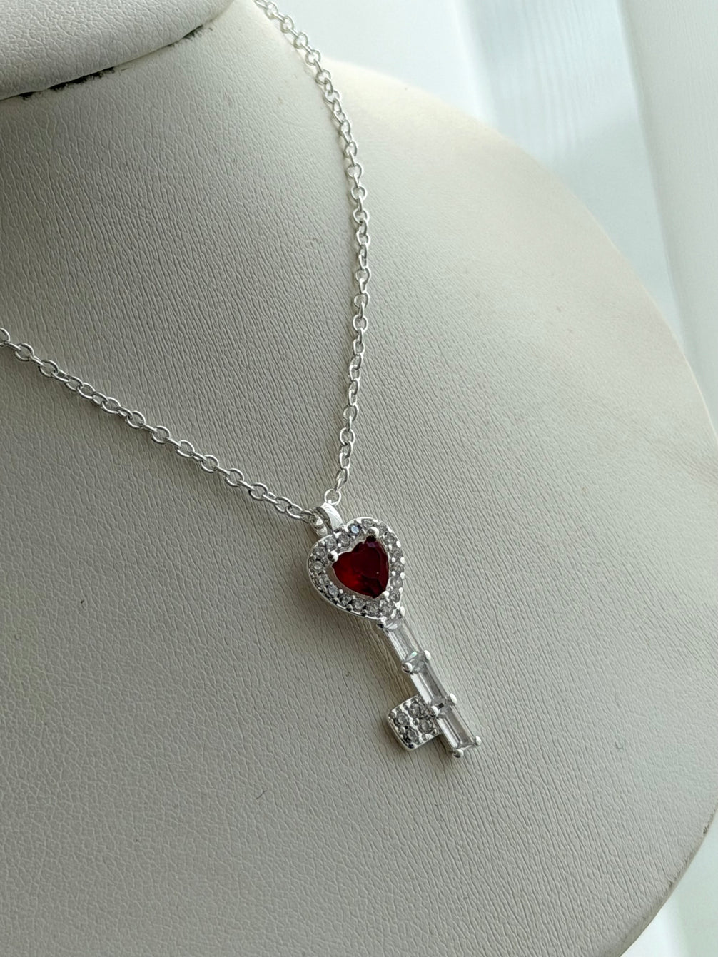 COLLAR LLAVE CORAZON