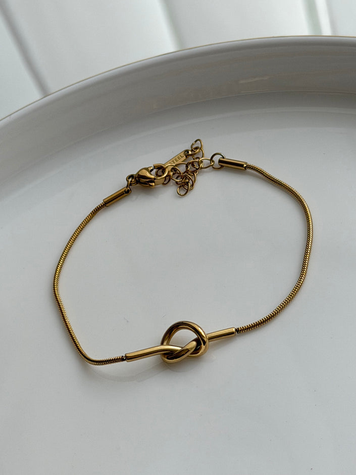 PULSERA NUDO