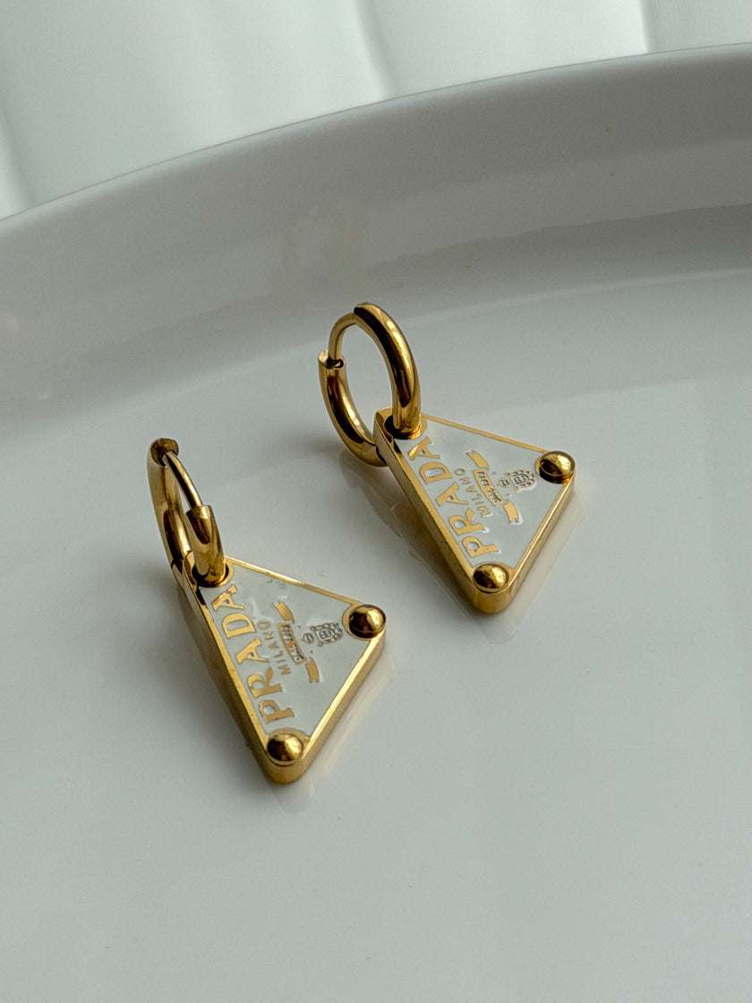 ARETE TRIÁNGULO