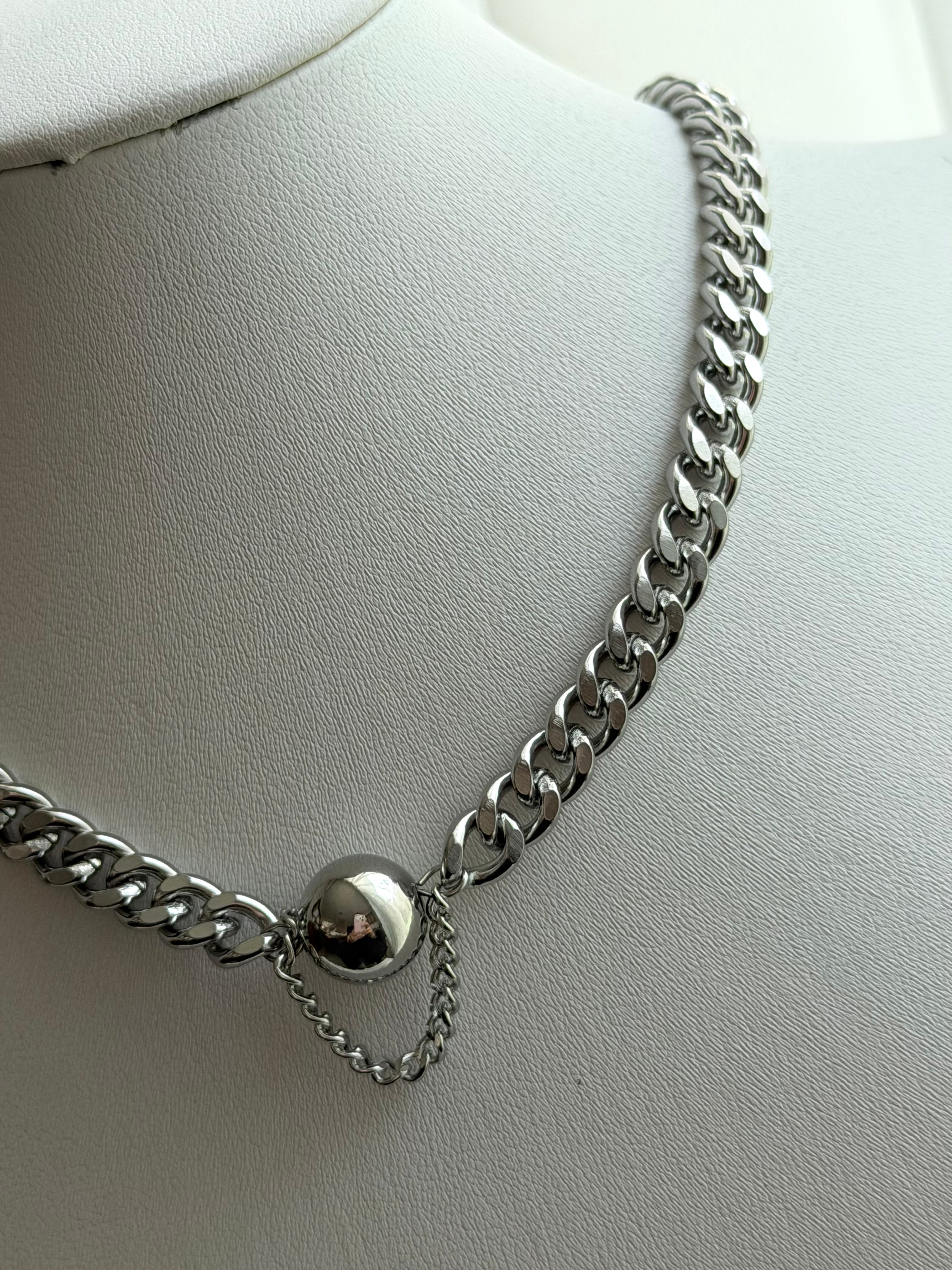 COLLAR CADENA BOLITA