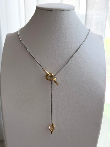 COLLAR CORBATERO NUDOS