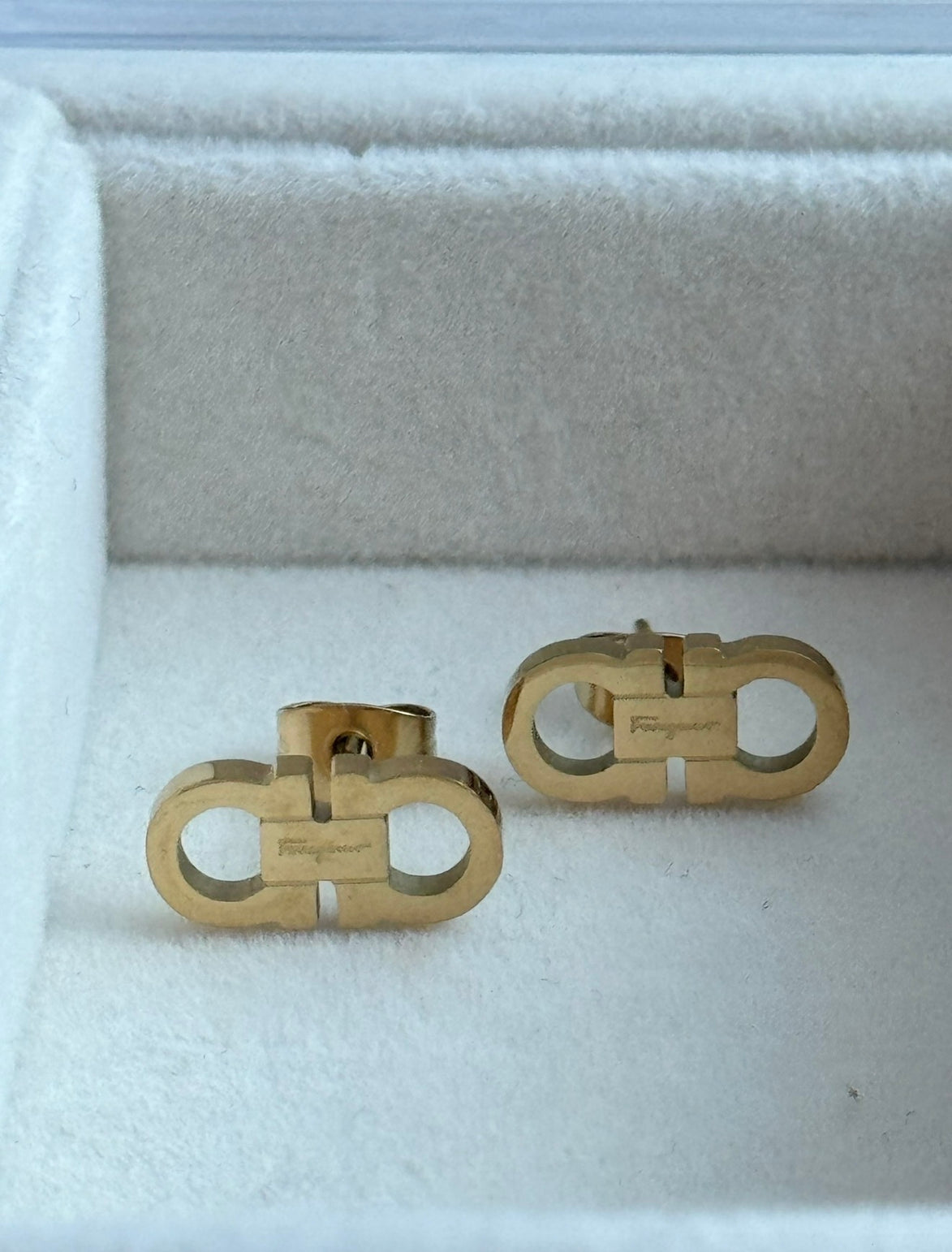 ARETE DOBLE D