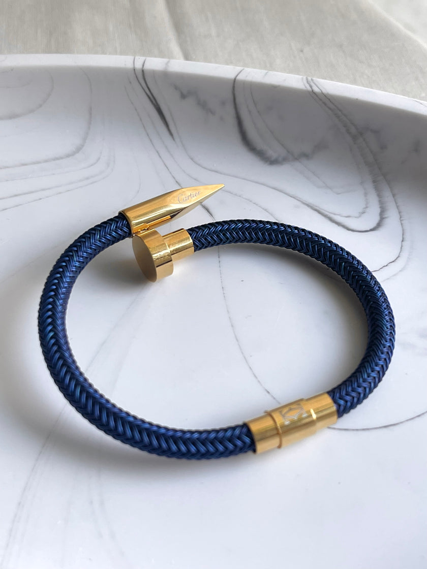 PULSERA CORREA AZUL CLAVO
