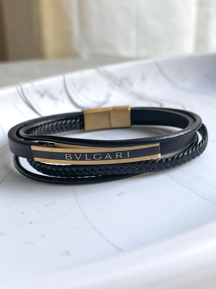 PULSERA CUATRO TIRAS CON PLACA