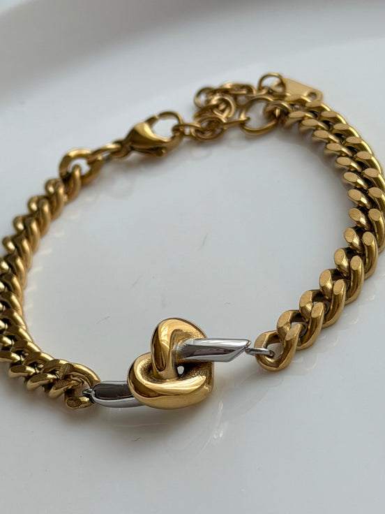 PULSERA CADENA NUDOS
