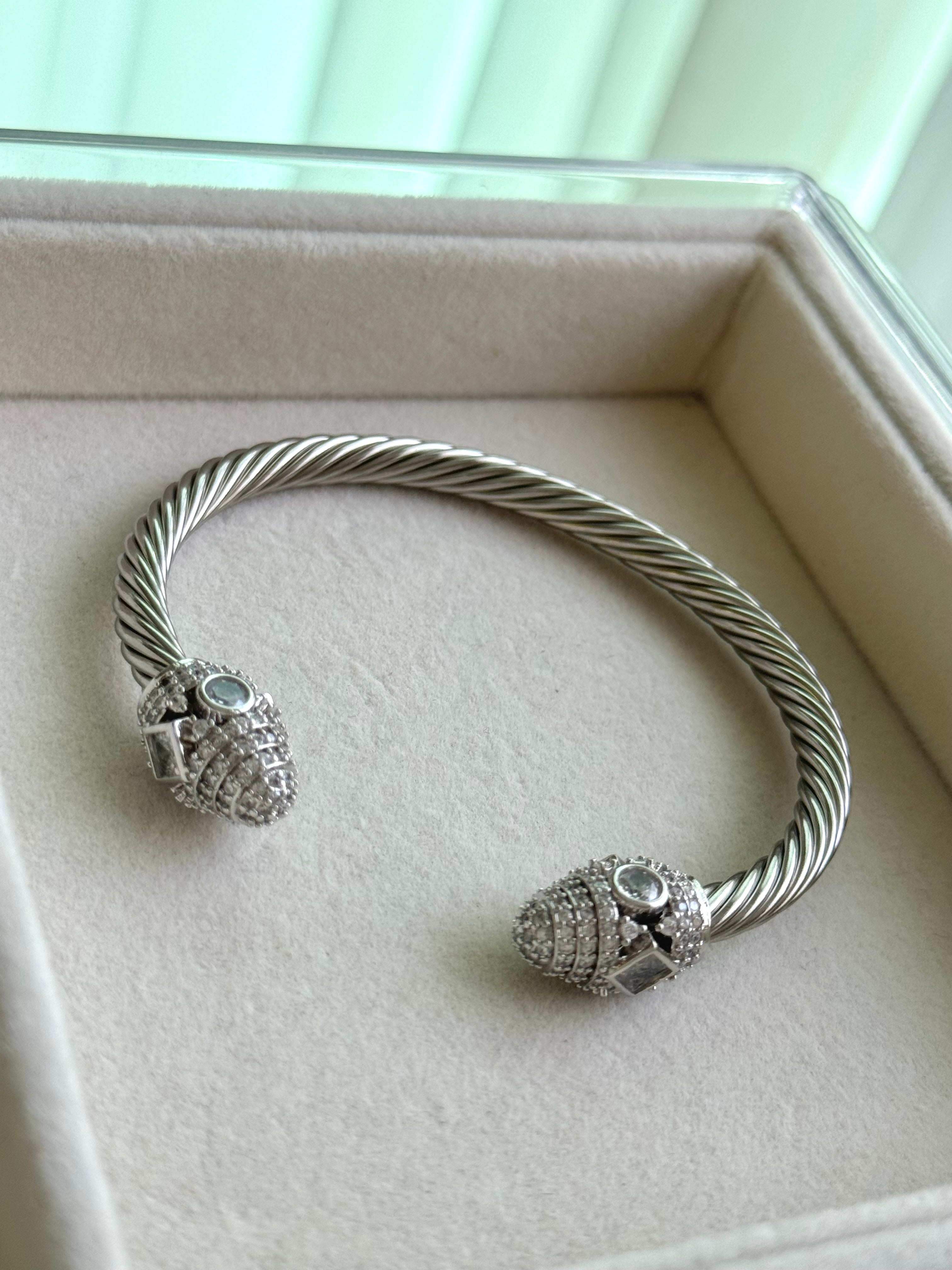 BRAZALETE YURMAN