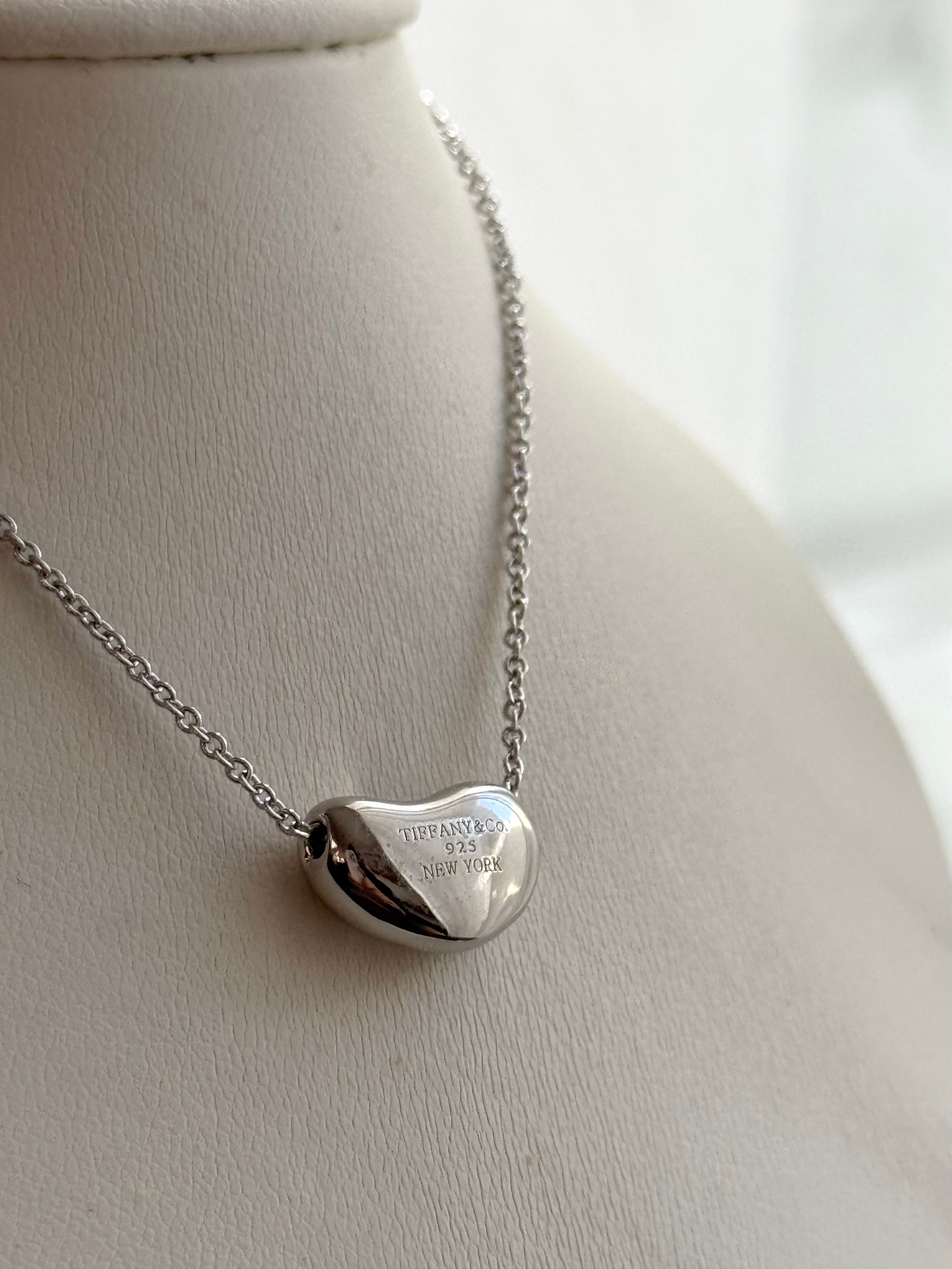 COLLAR TFNY PLATEADO
