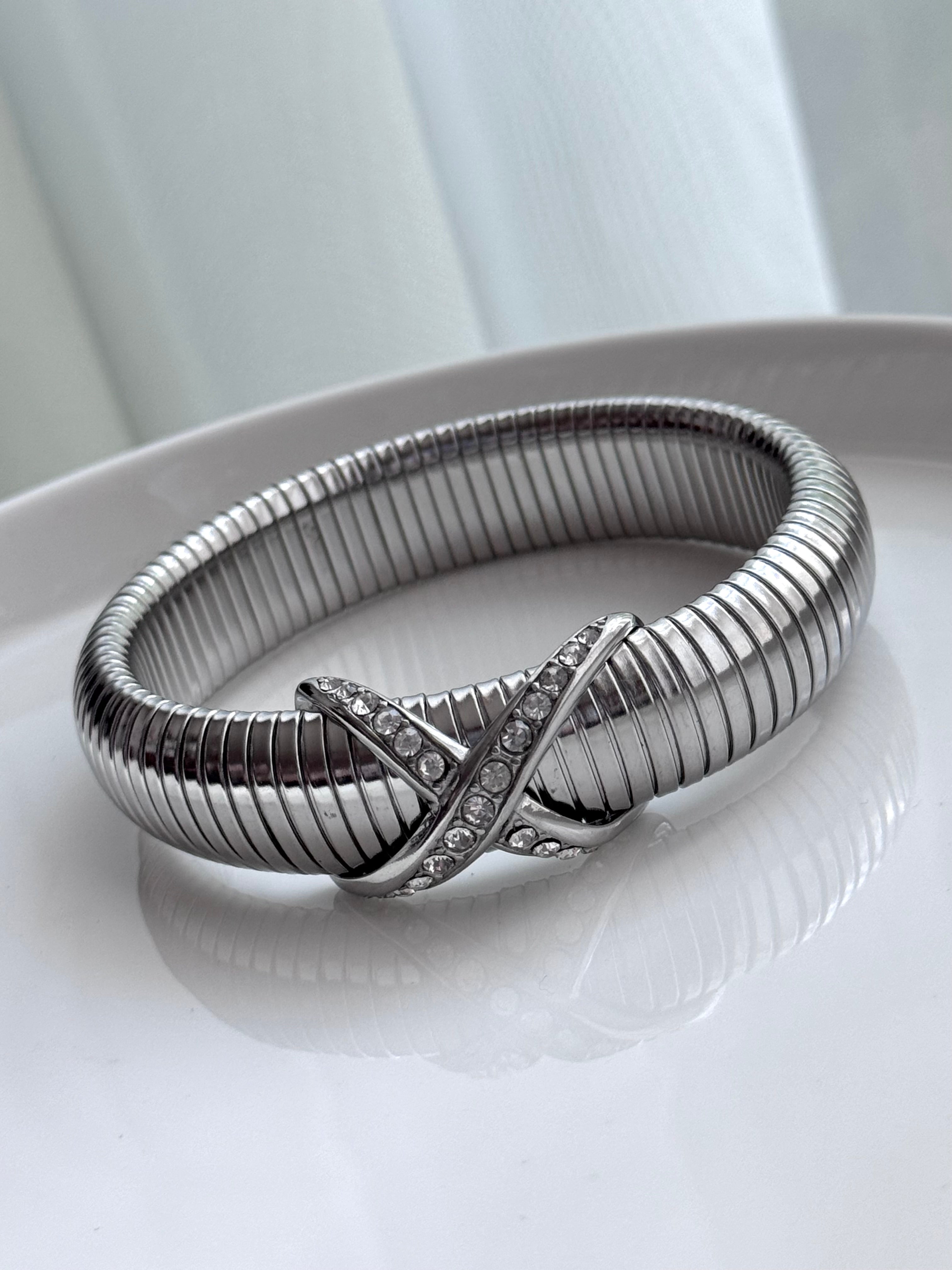 PULSERA MEDIANA CRUZ CON CRISTAL