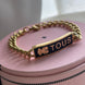 PULSERA CON PLACA
