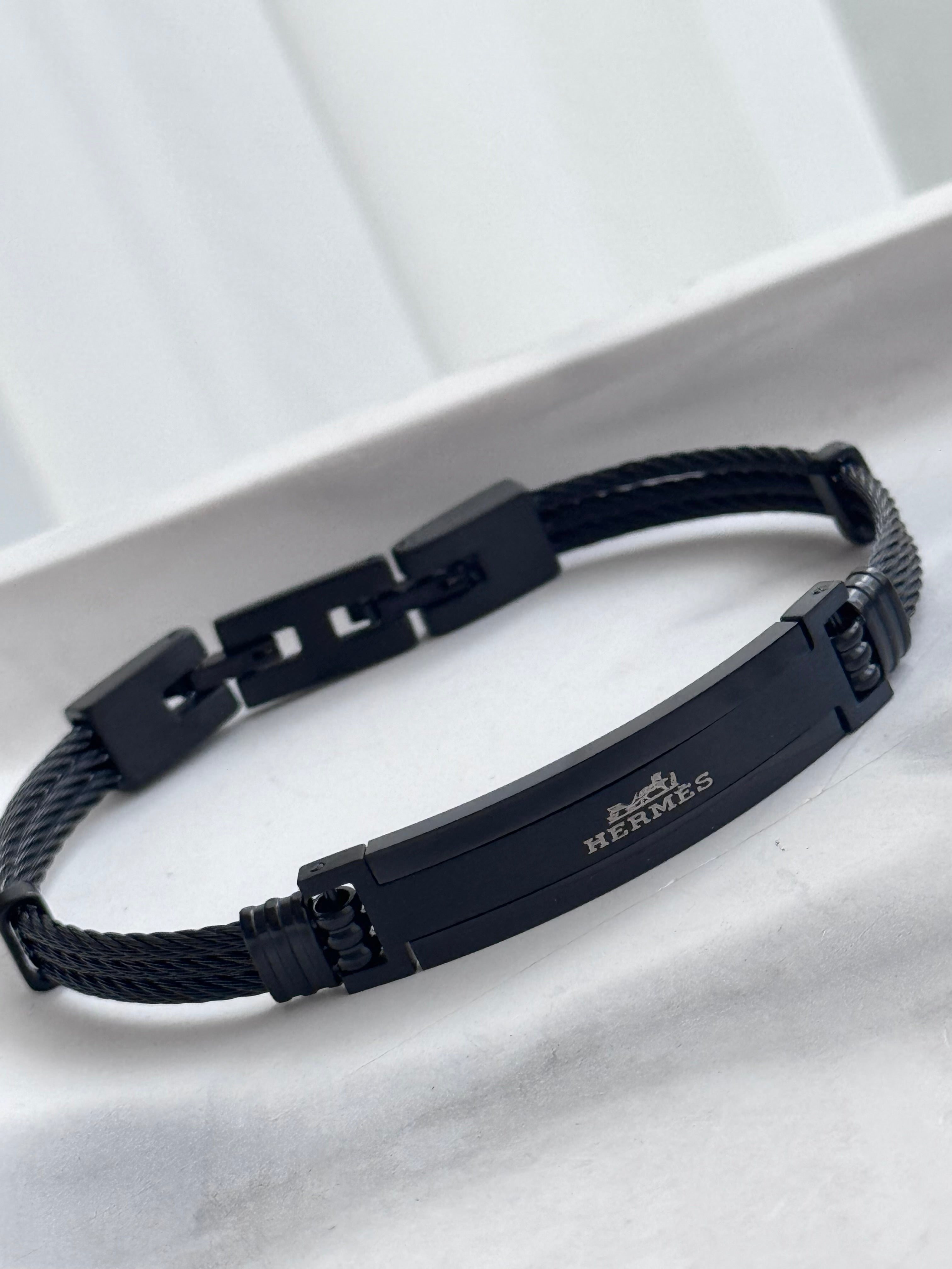 PULSERA NEGRA