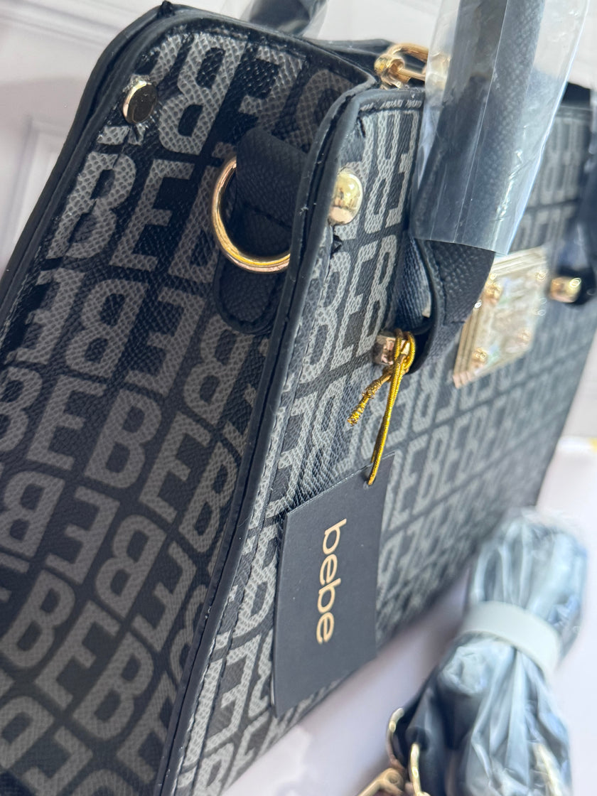 BOLSA BEBE CLUTCH NEGRA