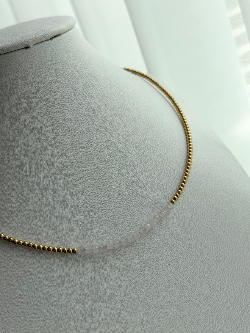 COLLAR BOLITAS BLANCA