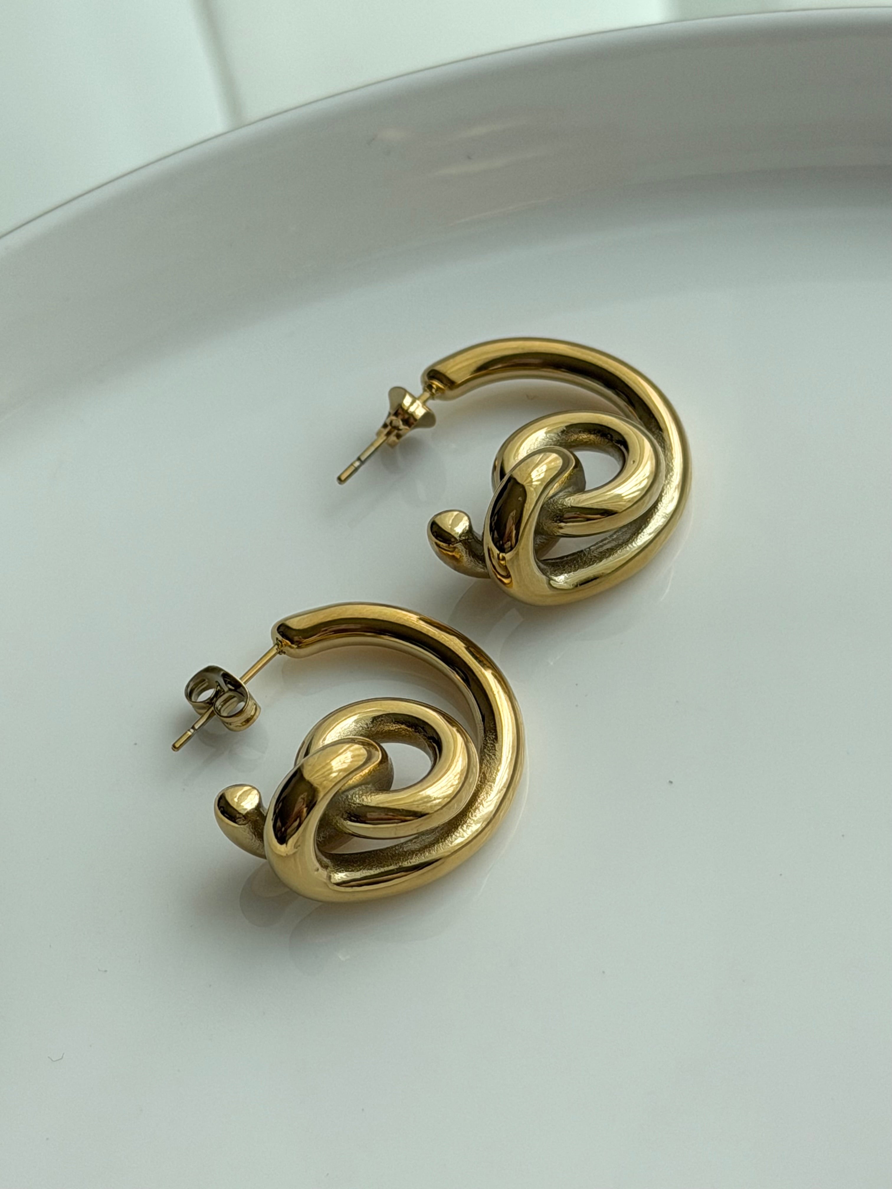 ARETE NUDOS