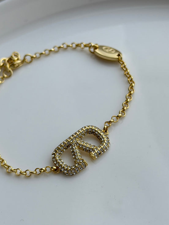 PULSERA V