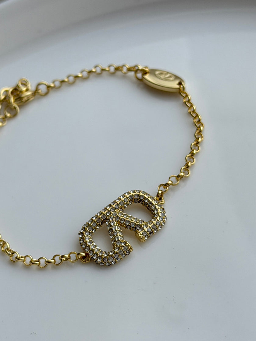 PULSERA V