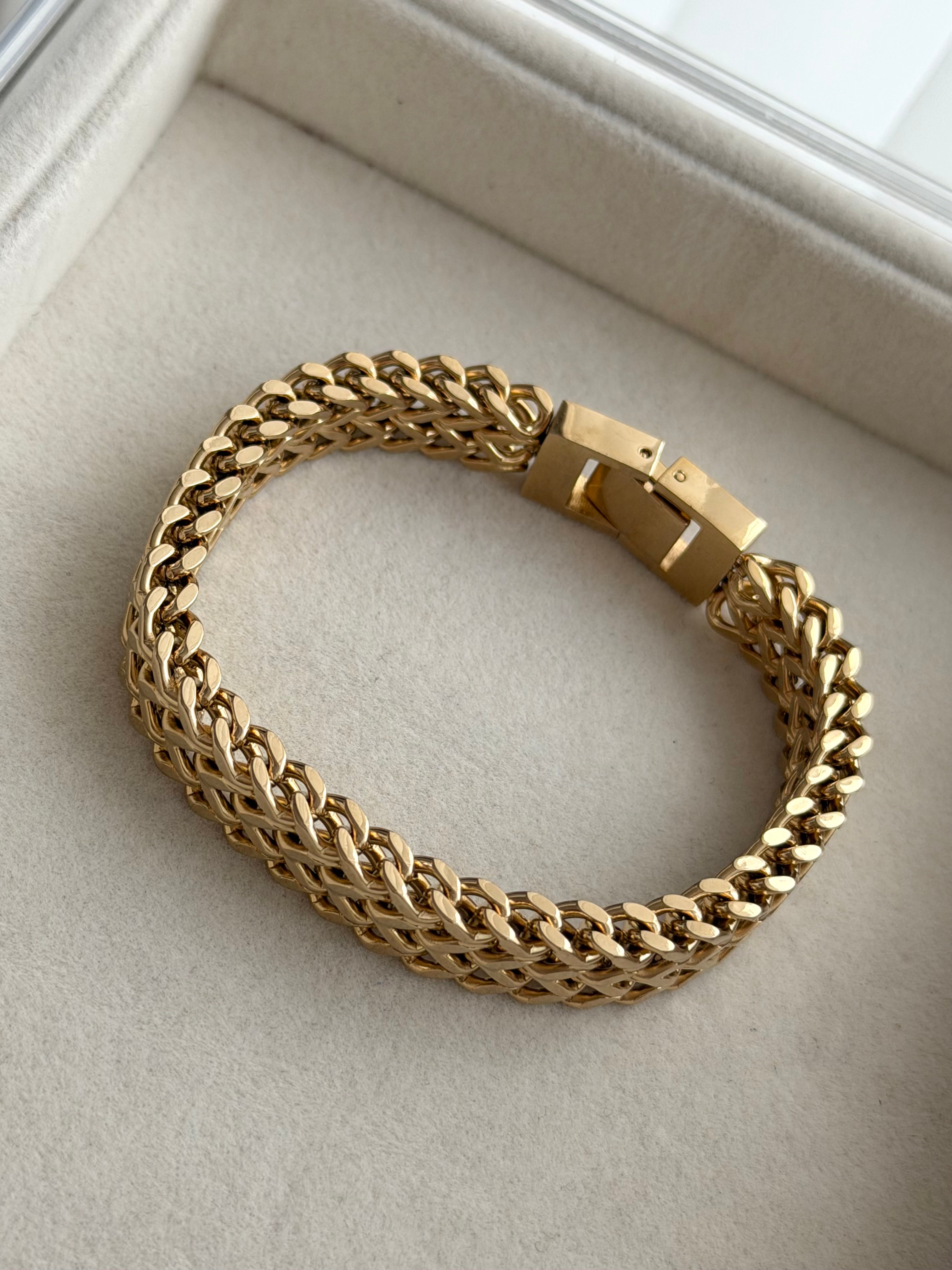 PULSERA GRUESA