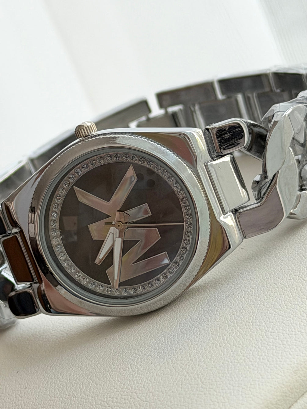 RELOJ MK