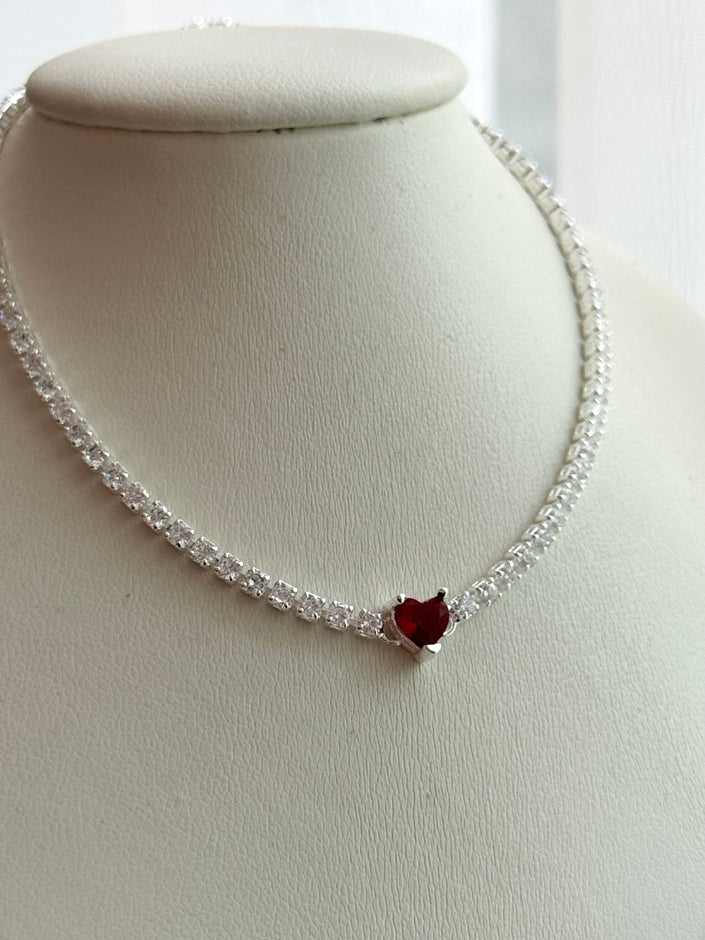 COLLAR ZIRCONIAS