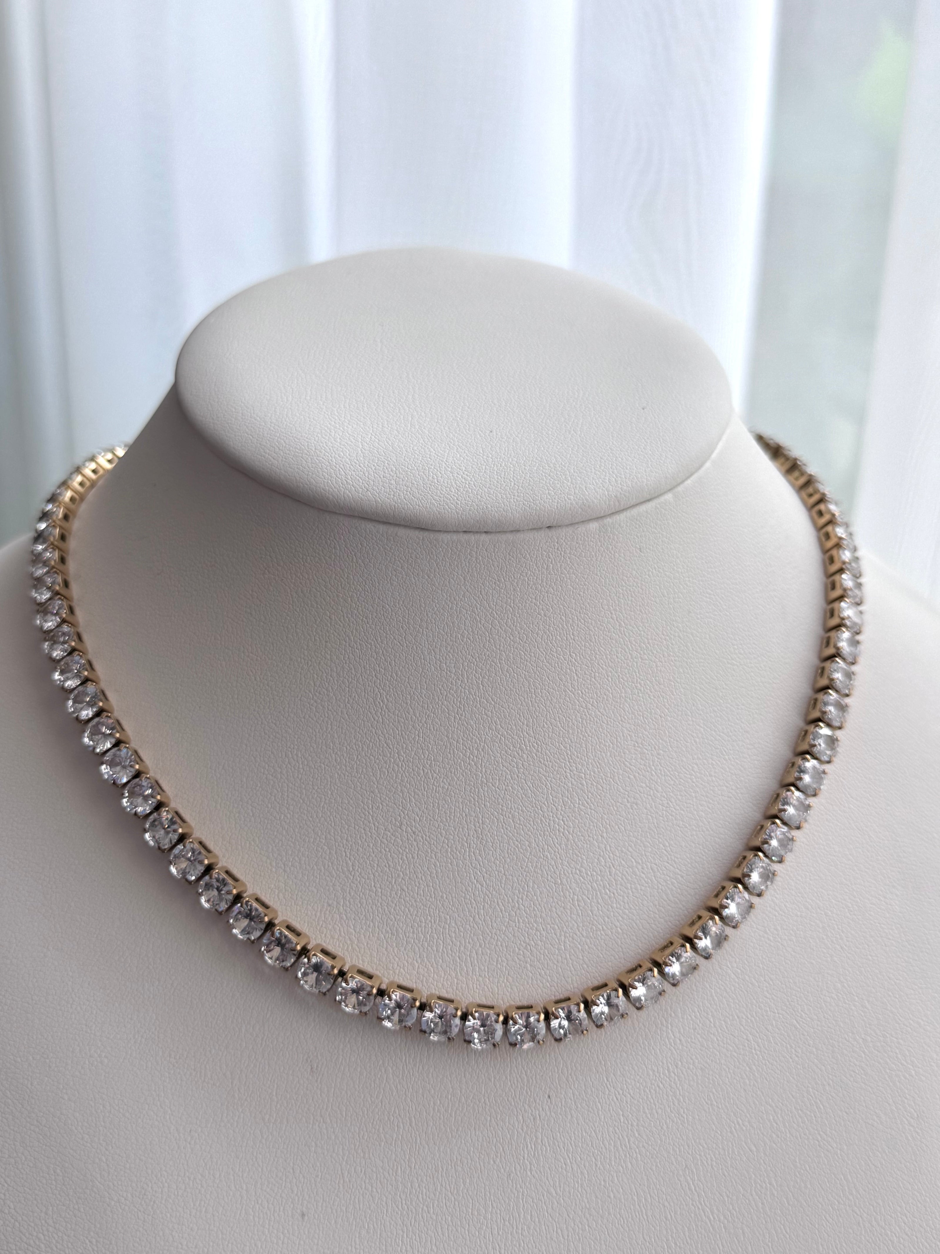 COLLAR TENNIS DORADO 5mm