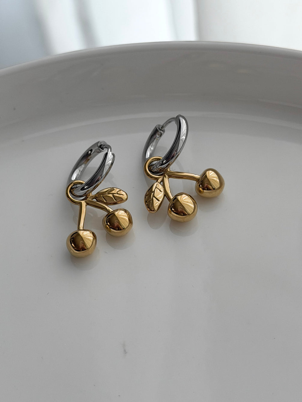 ARETE CEREZAS