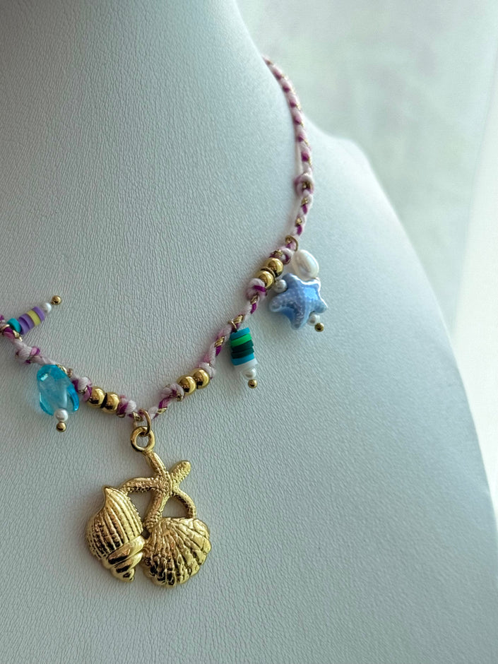 COLLAR HILO CON DIJES ROSA