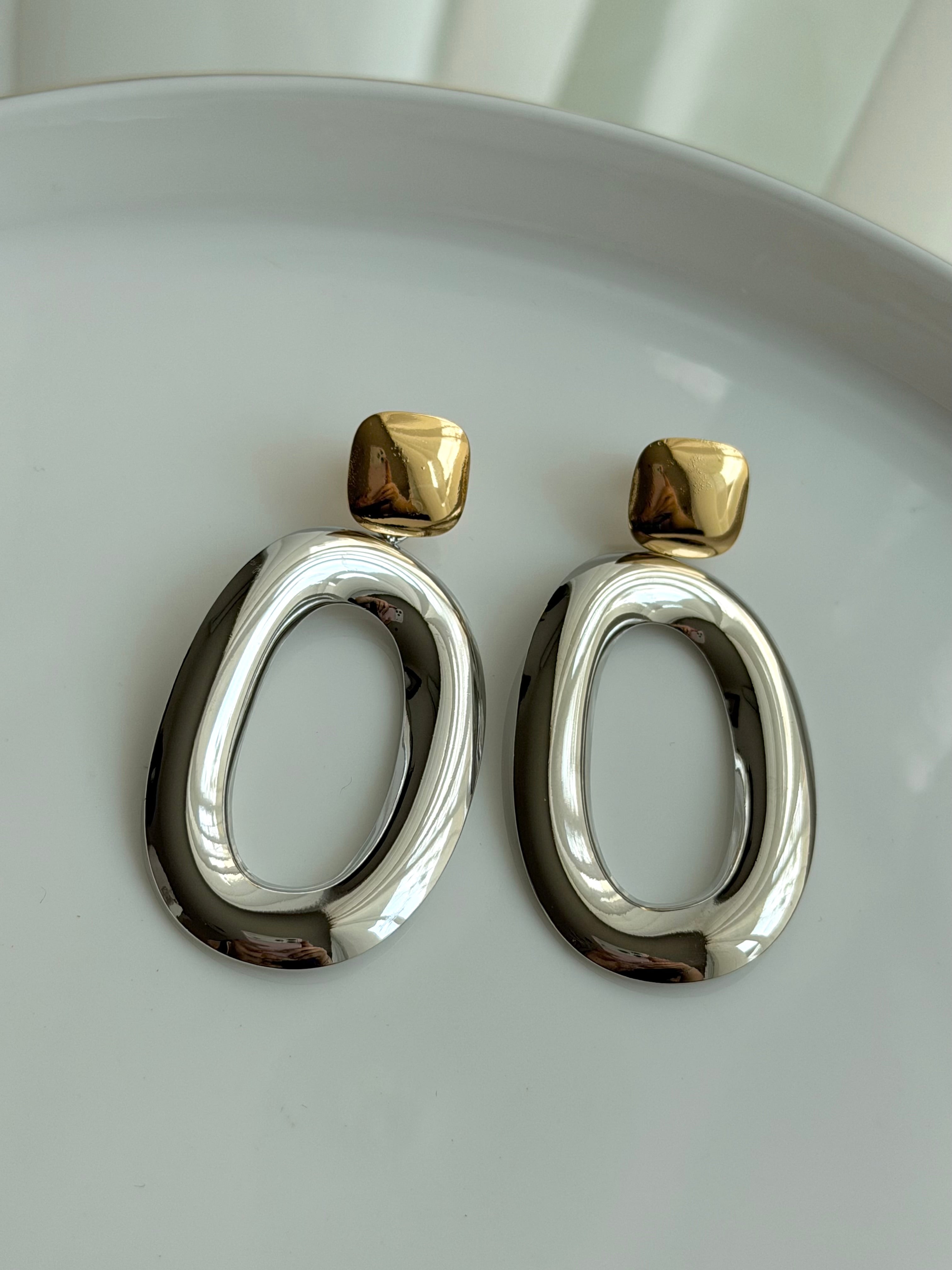 ARETE OVAL