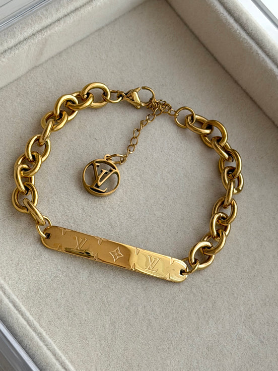 PULSERA PLACA LV