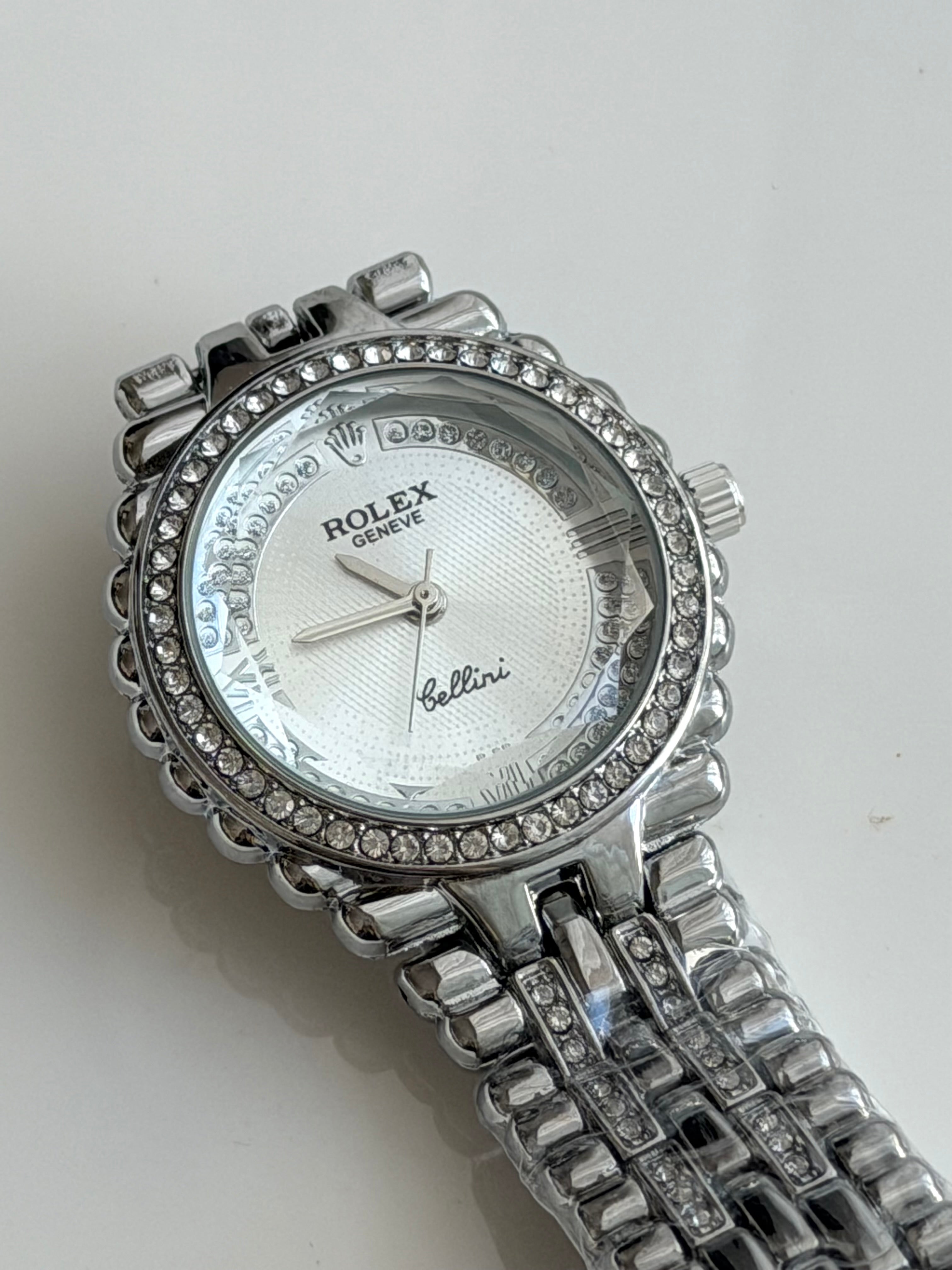RELOJ CLÁSICO