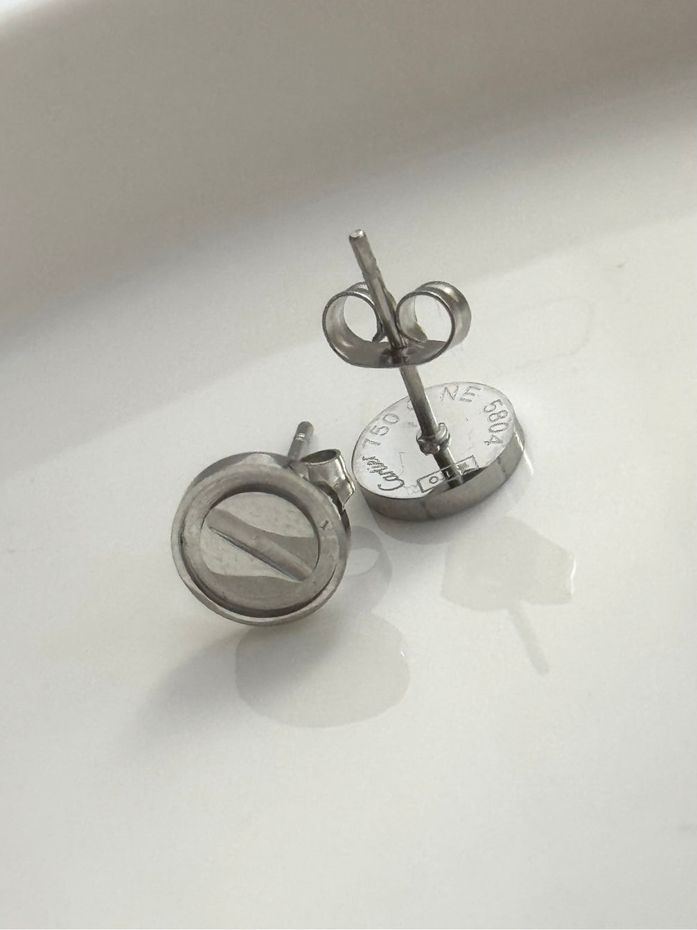 ARETES LOVE