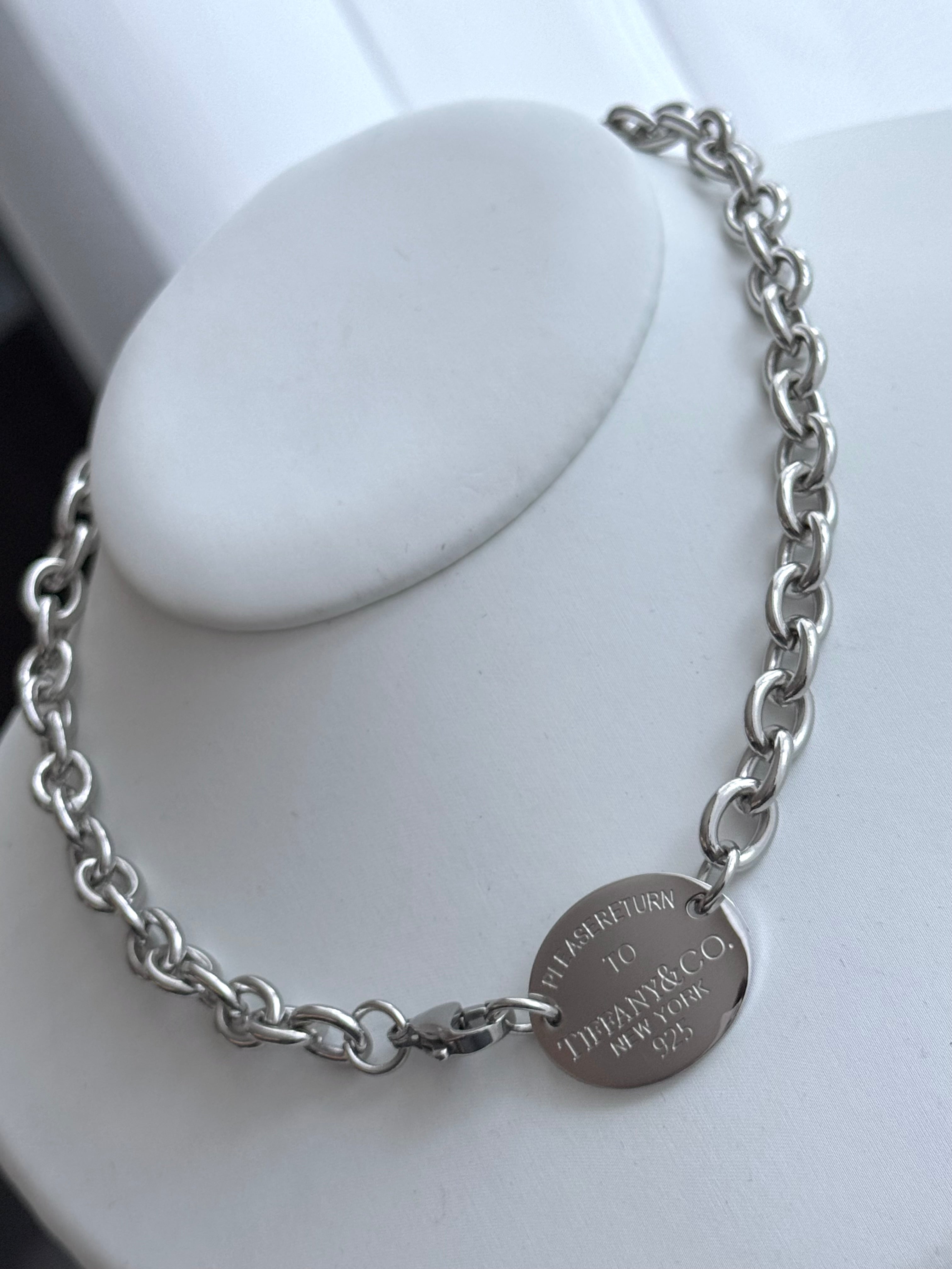 COLLAR TFNY PLACA OVALADA