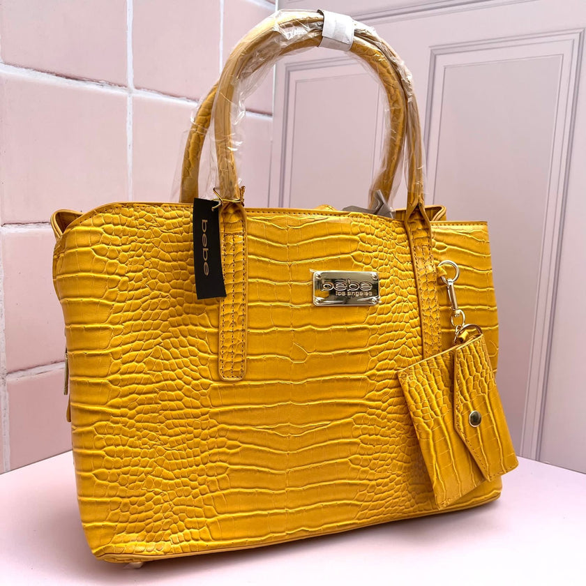 BOLSA BEBE AUBREY CROCO AMARILLA