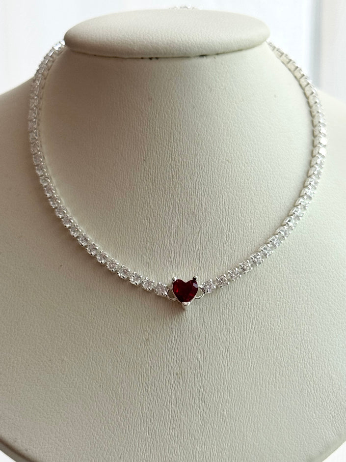 COLLAR ZIRCONIAS