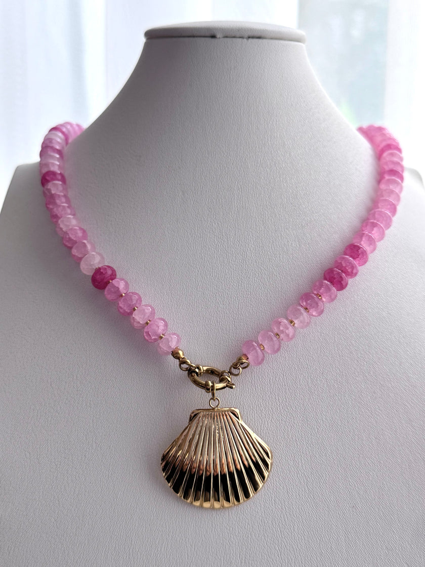 COLLAR ROSA DIJE  CONCHA