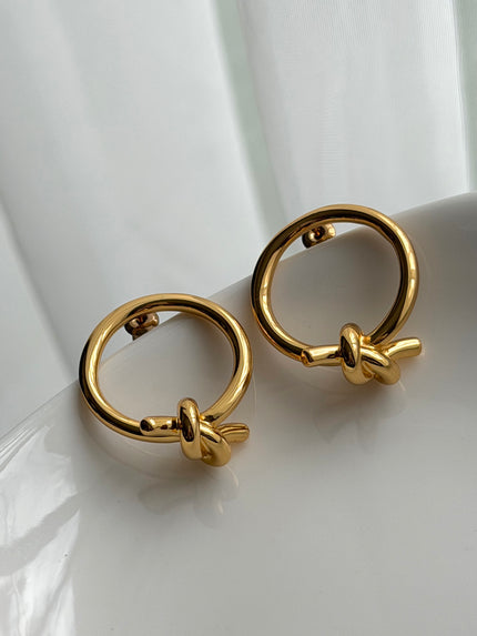 ARETE NUDO