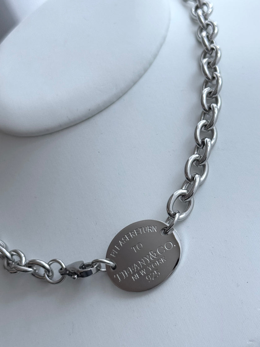 COLLAR TFNY PLACA OVALADA