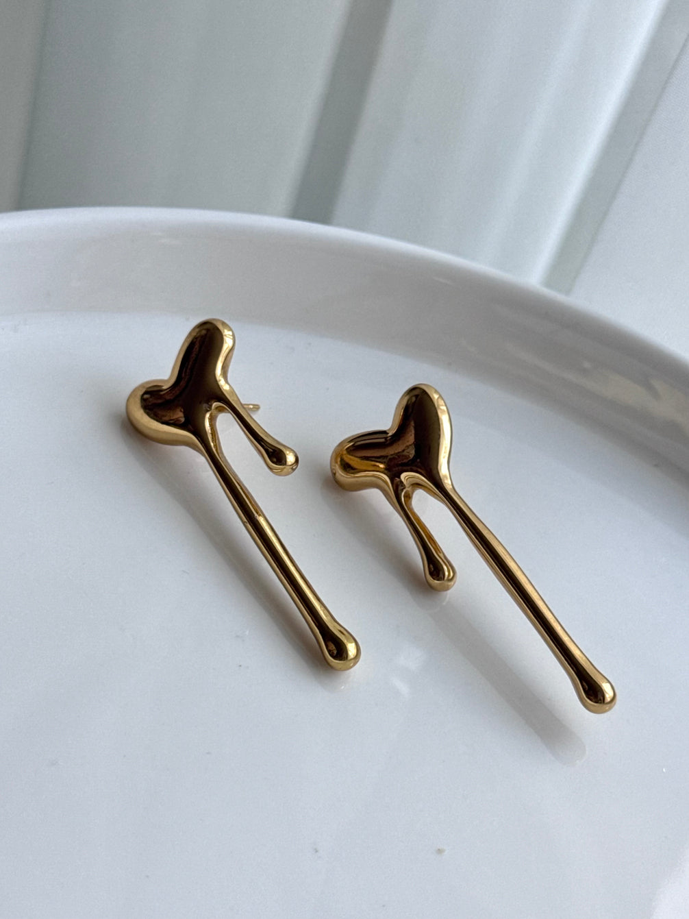 ARETE CORAZÓN GOTA