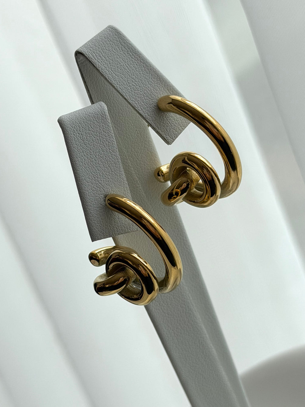 ARETE NUDOS