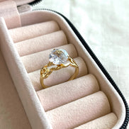 ANILLO CON ZIRCONIA