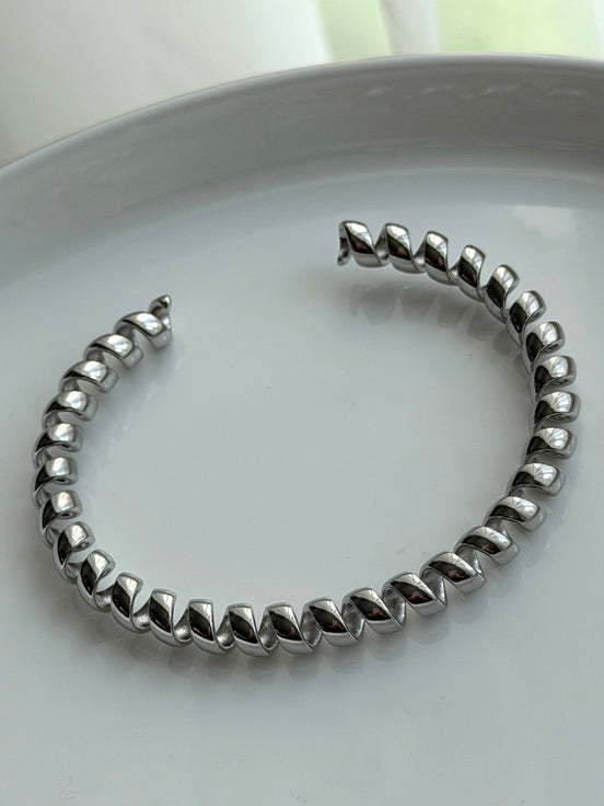 BRAZALETE ABIERTO ESPIRAL