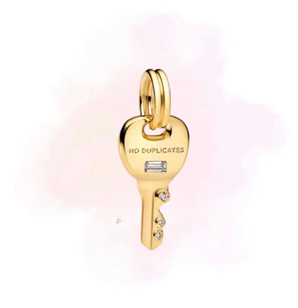 CHARM LLAVE