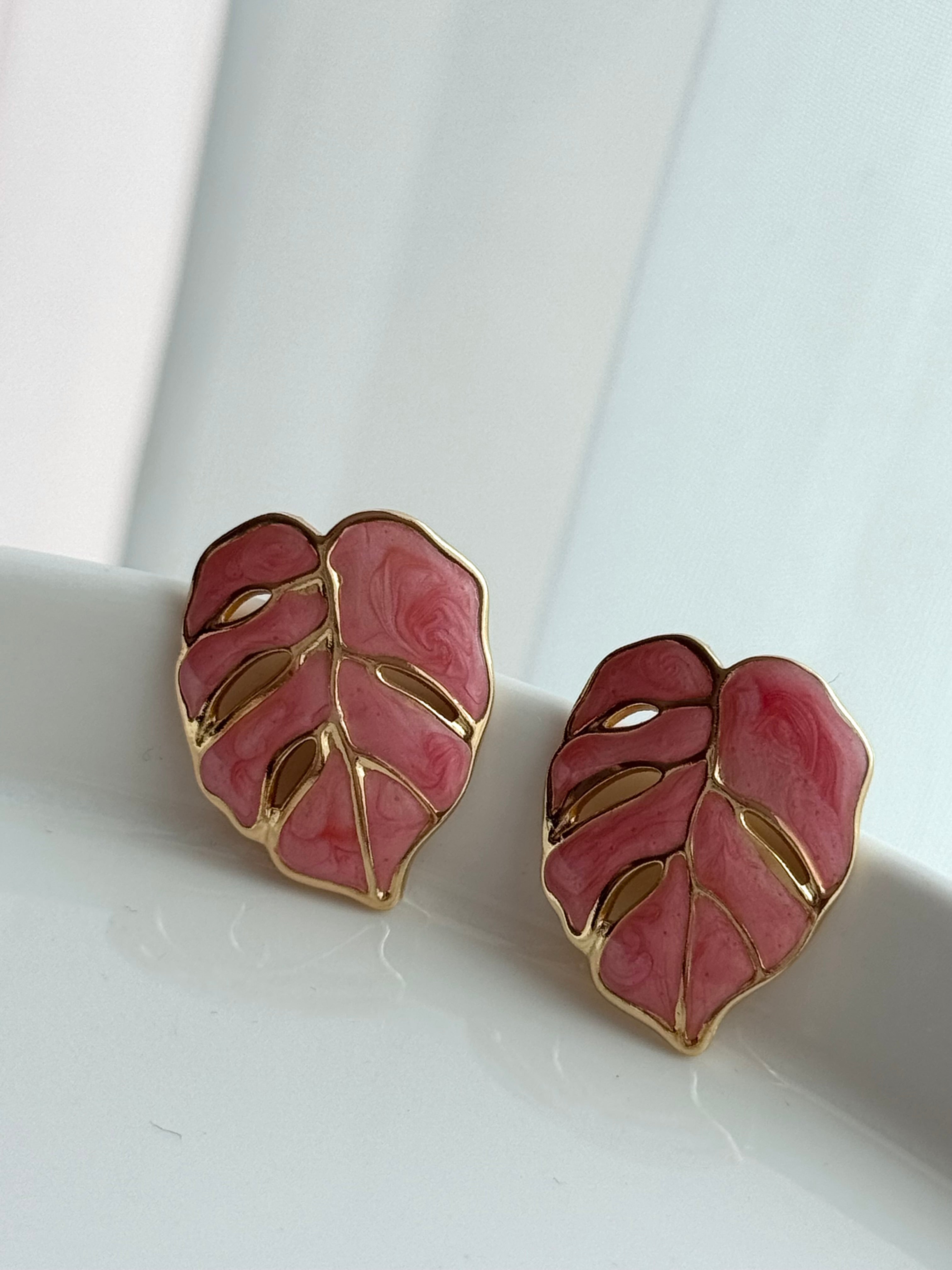 ARETE HOJA ROSA