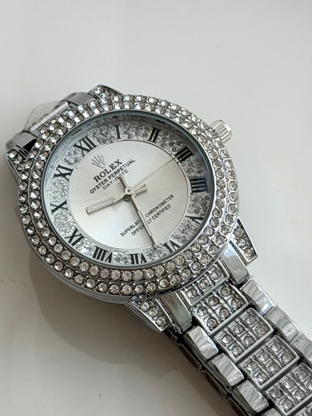 RELOJ CON CRISTALES