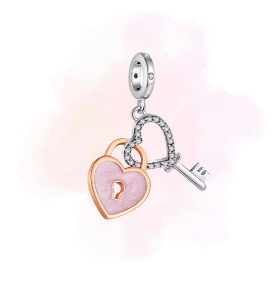 CHARM CORAZON LLAVE