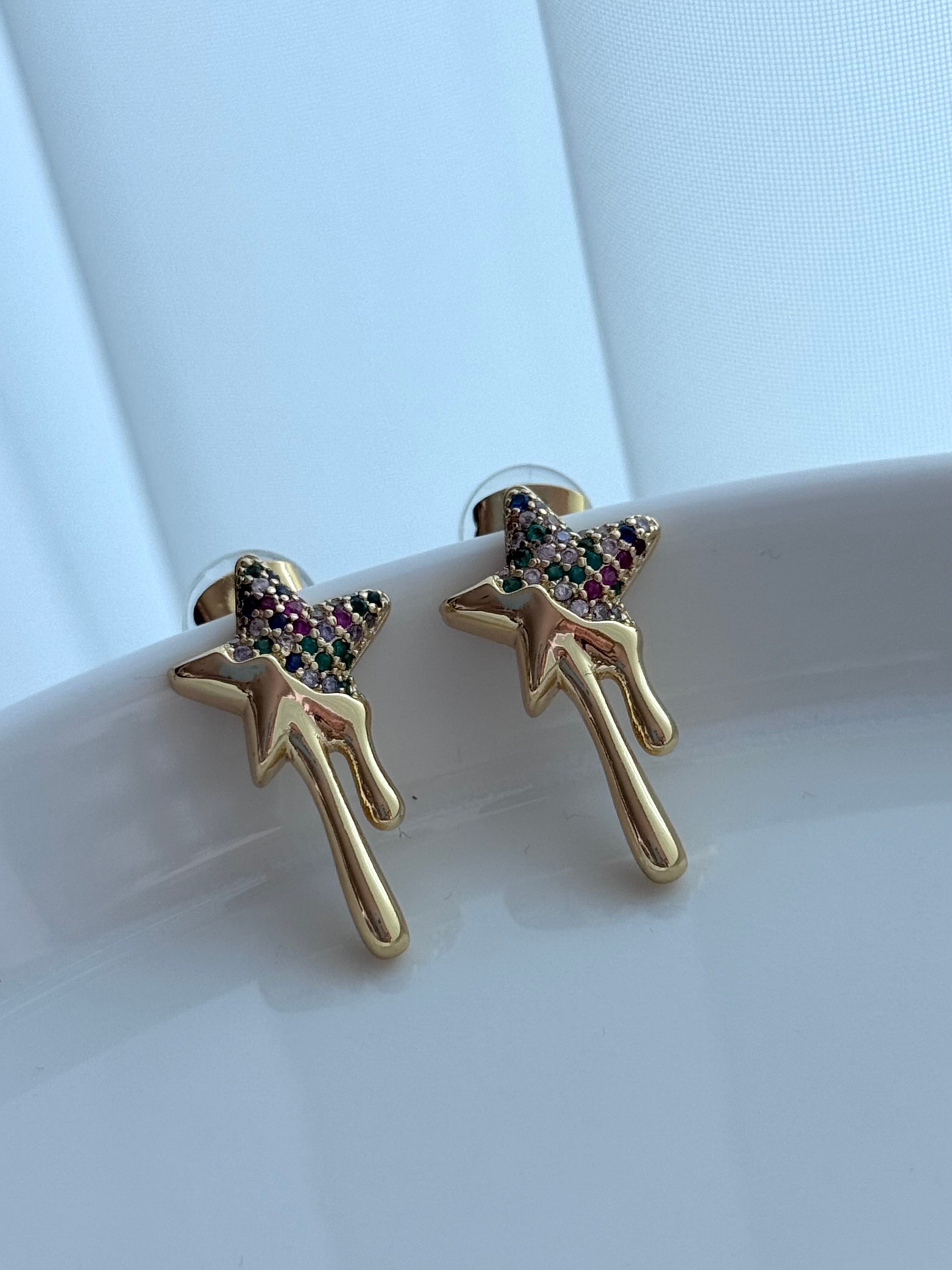 ARETE ESTRELLA GOTA CRISTALES DE COLORES