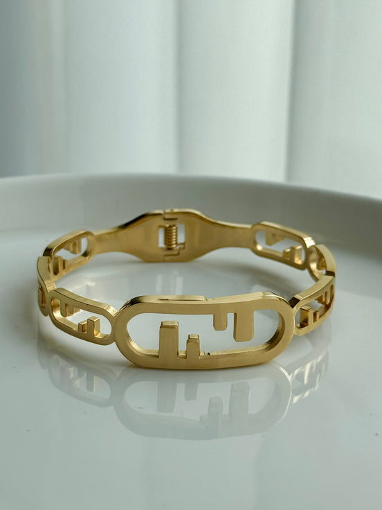 BRAZALETE F