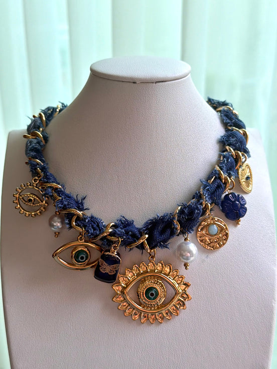 COLLAR TELA CON DIJES